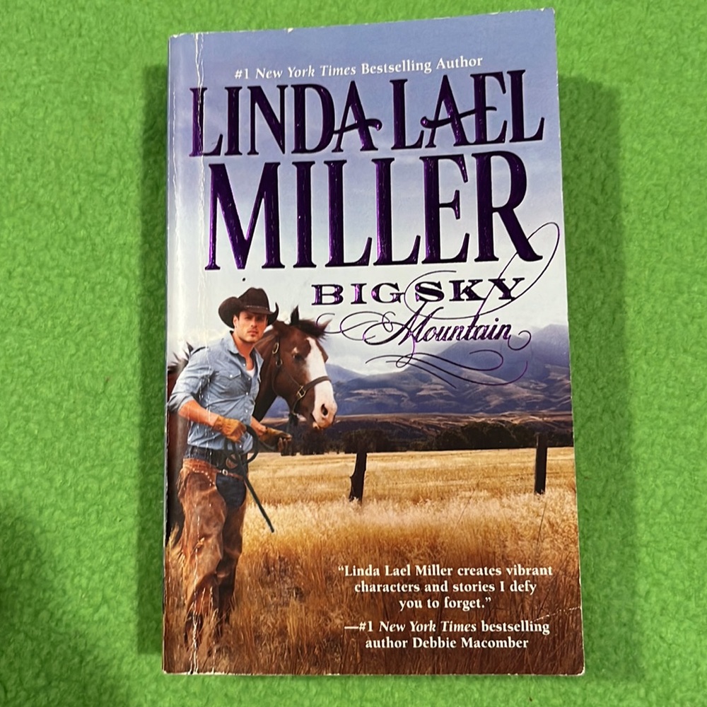 Linda Lael Miller Romance paperback books (lot #2)
•Very good condition!• - Picture 9 of 11